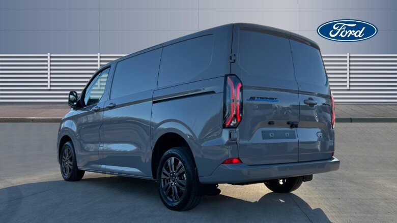 Ford Transit Custom E-320 L1 Rwd 100kW 65kWh H1 Van Limited Auto